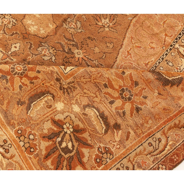When it comes to antique Indian rugs, it is very easy to get lost in the array of patterns and colors. There are many...