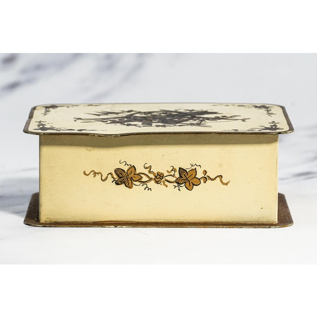 1930s Neat Vintage French Hand Painted Pressed Metal Trinket Jewelry Desk Box Home Decor For Sale - Image 5 of 12