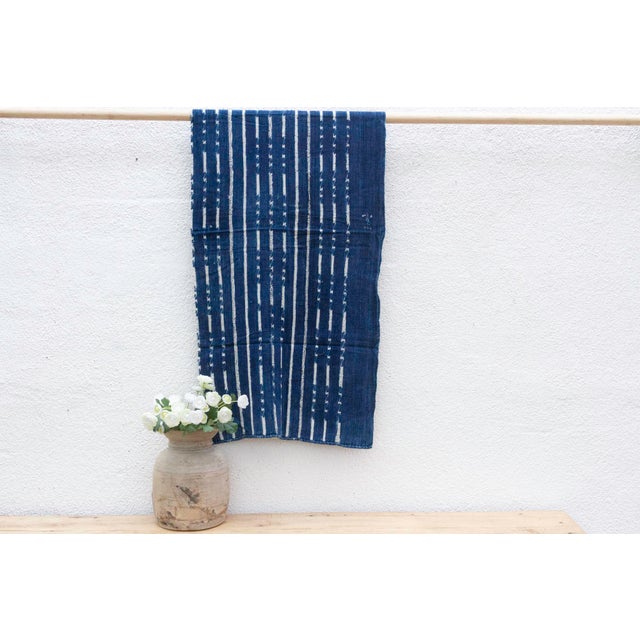 This exceptional Malian mudcloth, or bogolanfini, offer a rare glimpse into West African textile traditions. Handwoven and...