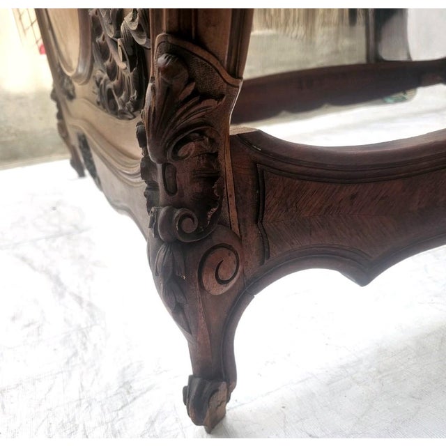 Antique French Louis XV Walnut Bed – Rococo Carved Queen Adaptable Circa 1900s For Sale - Image 18 of 18