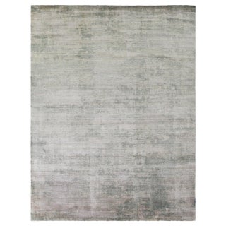 Yorkshire Beige Hand loom Bamboo/Silk Area Rug - 8'x10' For Sale