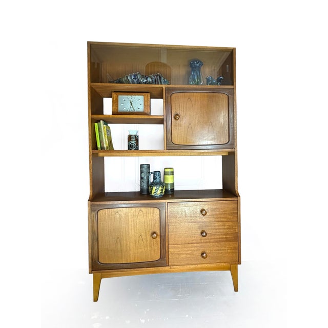 Vintage Stateroom Teak Room Divider and Display Cabinet from Stonehill, 1960s For Sale - Image 16 of 17