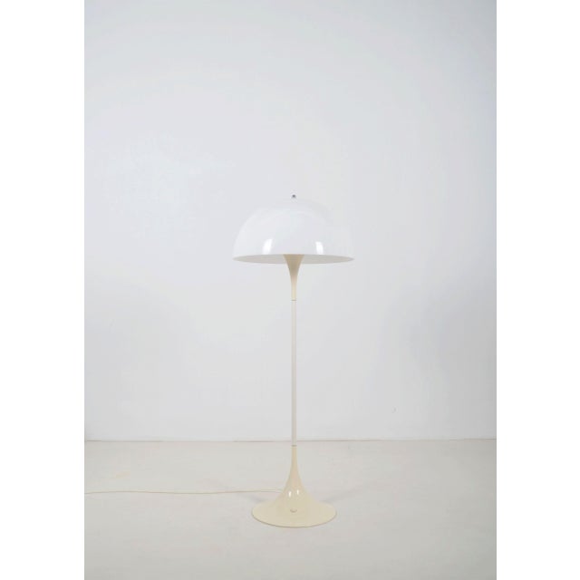 Panthella Floor Lamp by Verner Panton for Louis Poulsen, 1970s For Sale - Image 3 of 10