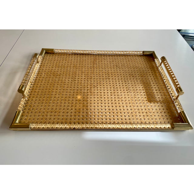 Modern Tray in Acrylic and Viennese Wickerwork, 1970s For Sale - Image 3 of 10