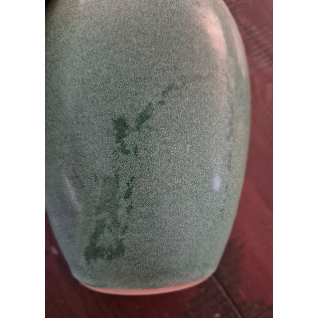 Mid 20th Century Vintage Signed Arts & Crafts Style Matte Green Speckled Ceramic Ovoid Vase For Sale - Image 5 of 7