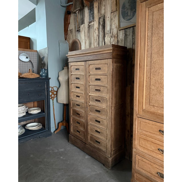 Vintage Notarys Cabinet in Oak, 1920s For Sale - Image 9 of 13