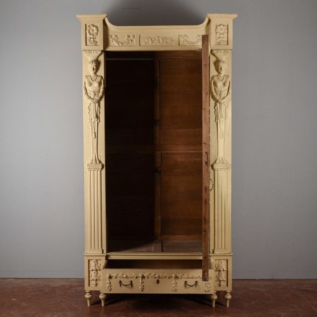 20th Century Papier-Mâché Wardrobe For Sale - Image 6 of 18