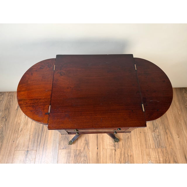 Early 19th Century New York Classical Mahogany Astragal-End Work Table in the Manner of Duncan Phyfe, C. 1815–1825 For Sale - Image 4 of 9