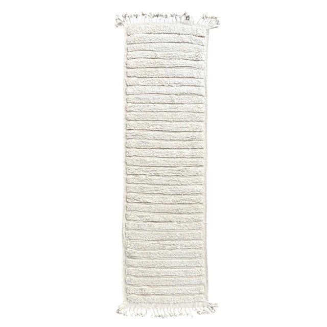 Moroccan Beni Ouarain Wool Runner Rug, 1990 For Sale - Image 9 of 9