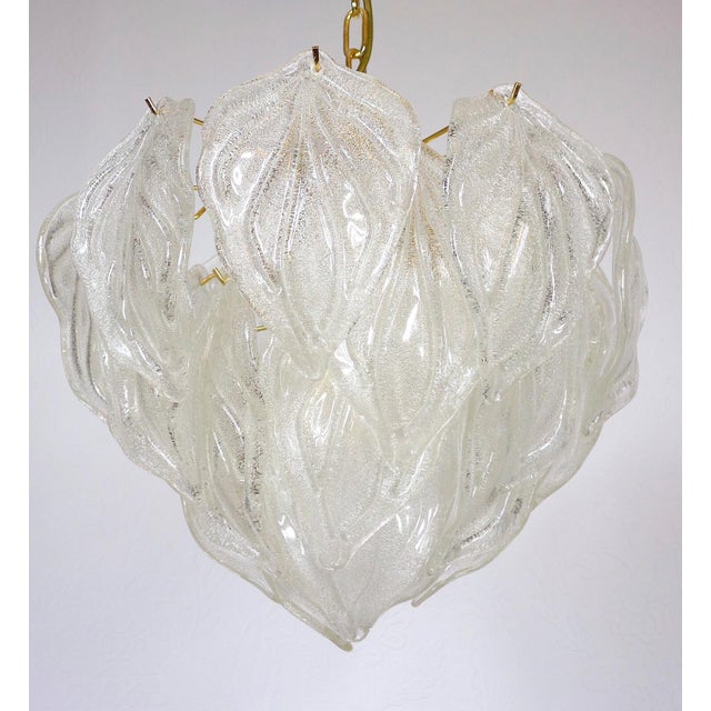 Mid-Century Modern Italian Murano Ice Glass Leaf Arischoken Pendant Lamp from Novaresi, 1970s For Sale - Image 3 of 13