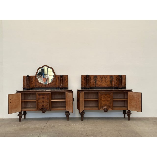 Vintage Art Deco Sideboard, 1940s, in Very Good conditions. Designed 1920 to 1949