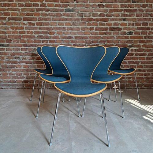 Wood Sjuan Chairs by Arne Jacobsen for Fritz Hansen, Set of 6 For Sale - Image 7 of 7