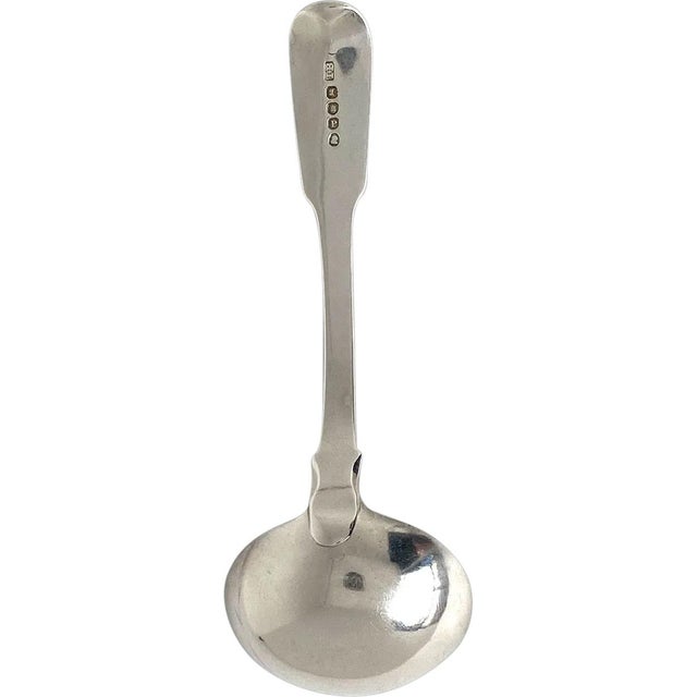 DETAILS A small antique English George III period sterling silver sauce ladle. STYLE Georgian PATTERN/MODEL Old English...