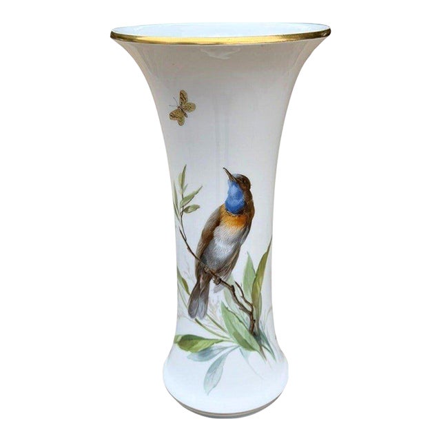 Antique Meissen c.1890-1910 Hand Painted Bird & Butterfly Porcelain Trumpet Vase For Sale