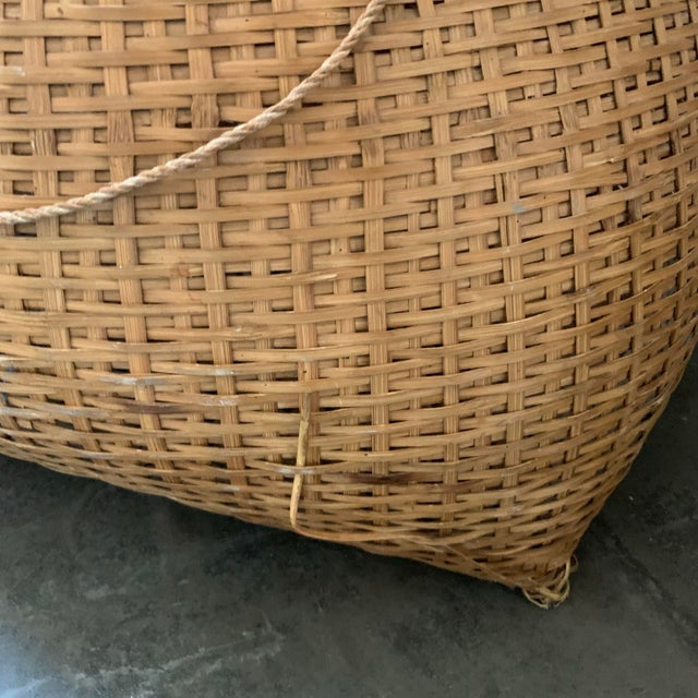 Rare Vintage Pair Oversized Woven Wicker Asian Fishing Baskets For Sale In Baltimore - Image 6 of 12