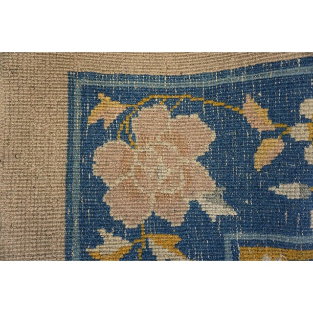 Textile 1920s Ivory Traditional Medallion Antique Chinese Peking Carpet 9'x12' Woven Rug For Sale - Image 7 of 9