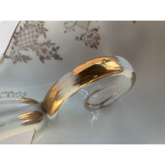 Rare Antique German Sitzendorf, Voigt Brothers Porcelain 'Dresden Style' Bowl, Vide Poche, With Ornate Handle and Intricate, Filigreed Gilt Detailing For Sale - Image 9 of 12
