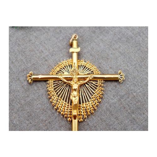 19.2k Gold Crucifix with Christ and Our Lady For Sale - Image 6 of 9