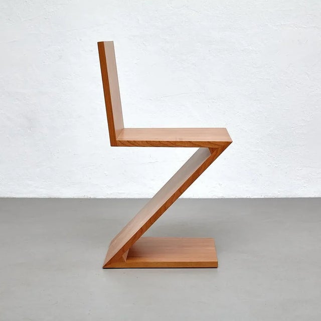 Zig Zag Chair by Gerrit Thomas Rietveld for Cassina For Sale - Image 6 of 12