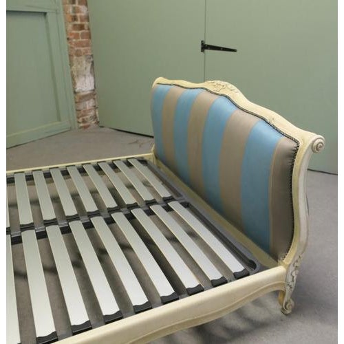 1920s French Silk Upholstered Château Double Bed, 1920s For Sale - Image 5 of 9