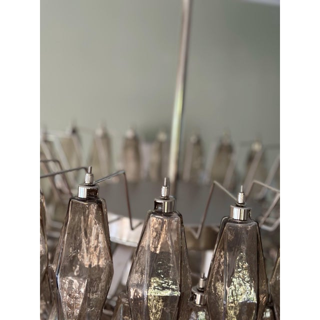 Sand-Colored Murano Glass Poliedri Chandelier in the style of Scarpa For Sale - Image 6 of 13