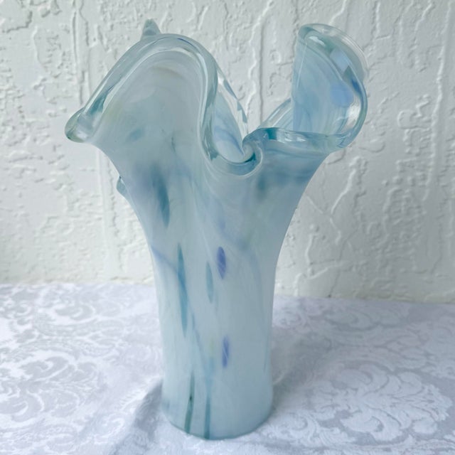 Mid 20th Century Italian Hand-Blown Art Glass Vase Made in the Murano Tradition For Sale - Image 5 of 6