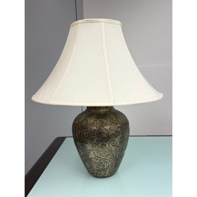 Traditional Gilded Botanical Relief Table Lamp For Sale - Image 3 of 12