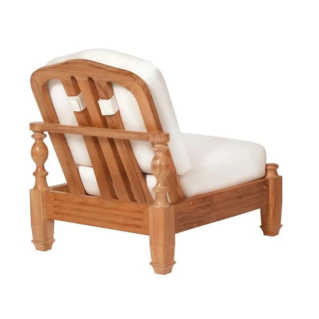 A collection with subtle curves and clean, classic lines creating a lyrical, elegant look. Designed for exceptional...