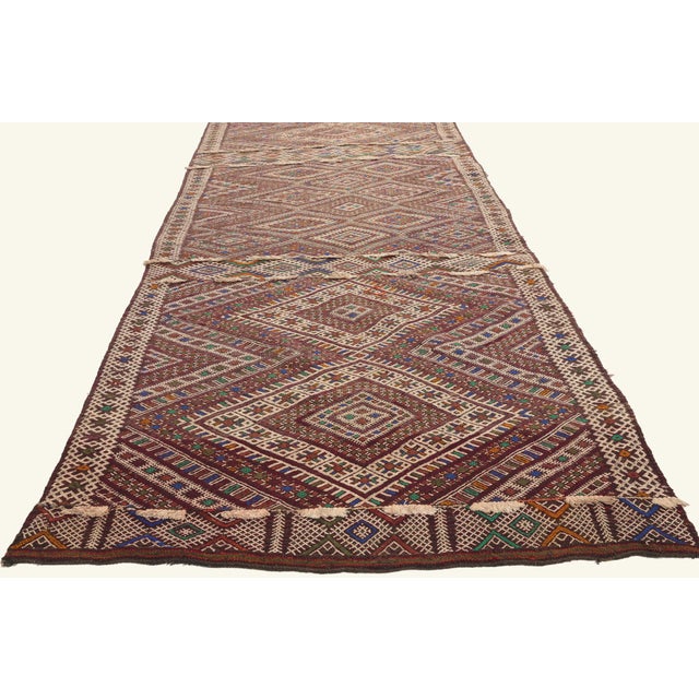 Berber Tribes of Morocco Vintage Zemmour Moroccan Kilim Rug, 03'07 X 25'09 For Sale - Image 4 of 10