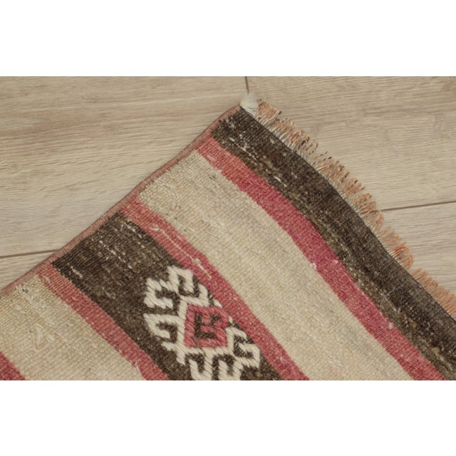 Textile 1950s Southwestern Rustic & Primitive Striped Small Rug For Sale - Image 7 of 13
