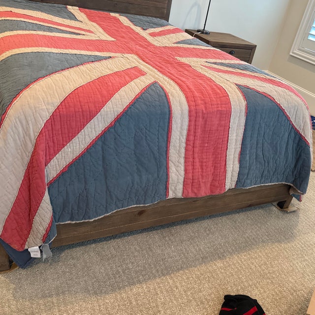 2020s Restoration Hardware Queen Bedspread. For Sale - Image 5 of 5