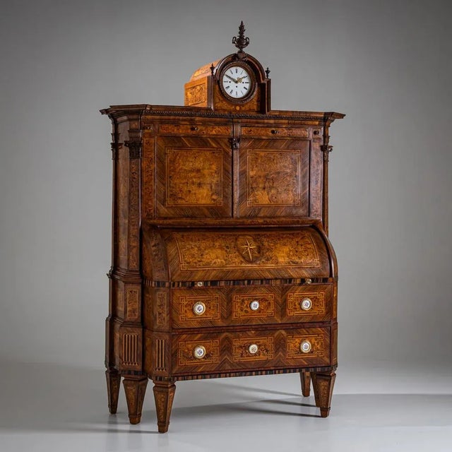 Neoclassical Cylinder Secretaire Desk with Clock, 1780 For Sale - Image 9 of 15
