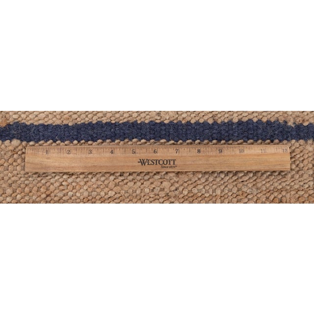 Navy Jute Wool Premium Handwoven Scalloped Rug 3x5 Ft. For Sale - Image 12 of 13