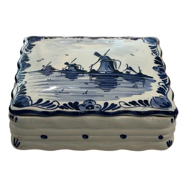 Vintage Delft Blue Holland Hand-Painted Windmill Lidded Trinket Box For Sale