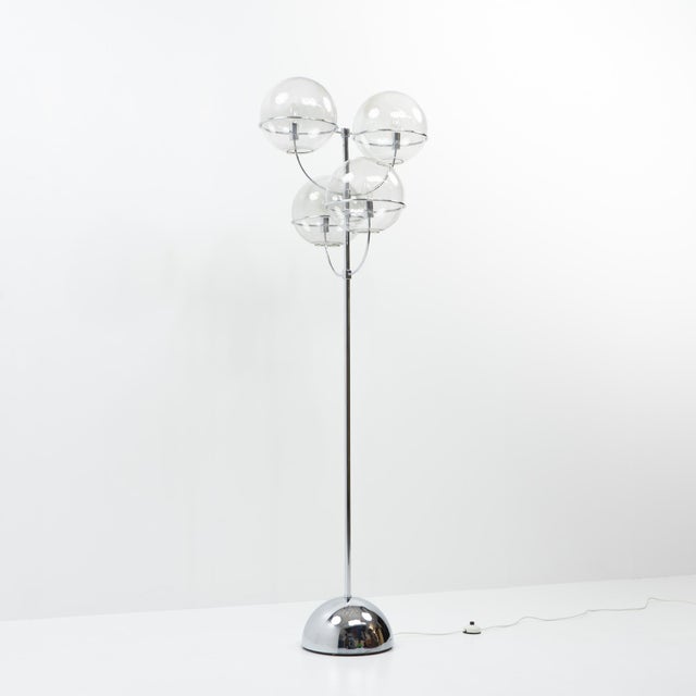 Mid-Century Modern Vintage Lyndon Floor Lamp by Vico Magistretti for Oluce, 1970s For Sale - Image 3 of 11