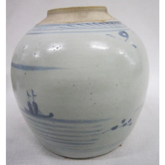 Chinese Vintage Chinese Blue and White Brush Pot For Sale - Image 3 of 7