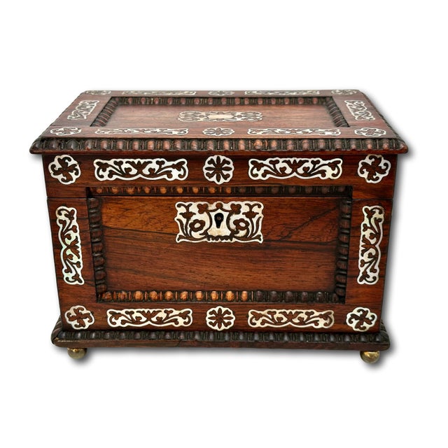 Outstanding Antique Victorian Rosewood Veneer Tea Caddy Box With Fancy Abalone Inlay Features - Circa 1870s For Sale In Boston - Image 6 of 18