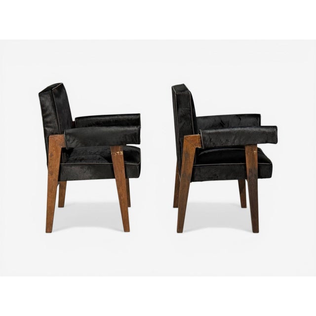 Pierre Jeanneret, Advocate Armchairs, Black Cowhide, Teak, Chandigarh, 1960s For Sale - Image 4 of 10