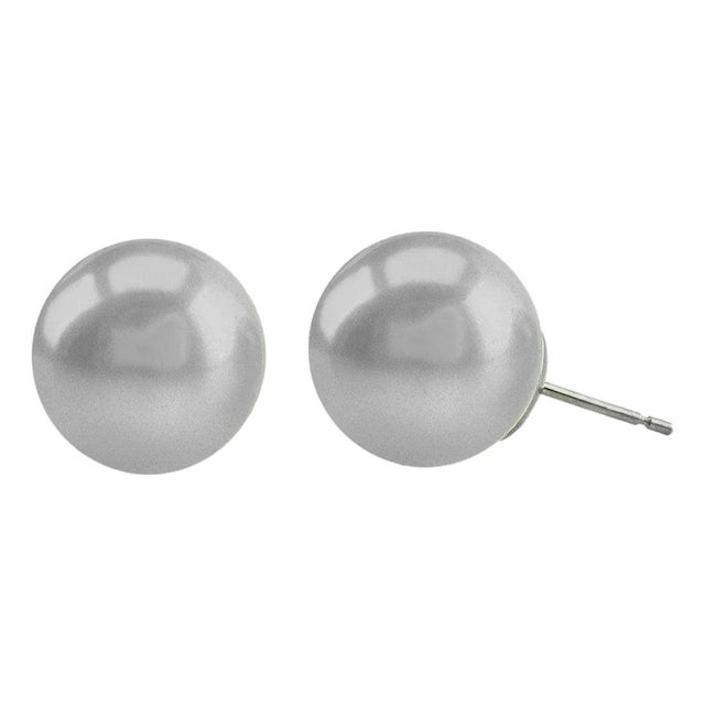 Late 20th Century Pair of South Sea 14mm Pearl Studs For Sale