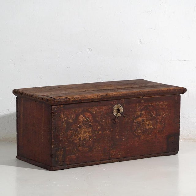 Antique Chest Painted with Floral Motifs and Iron Lock, 1820s For Sale - Image 11 of 11