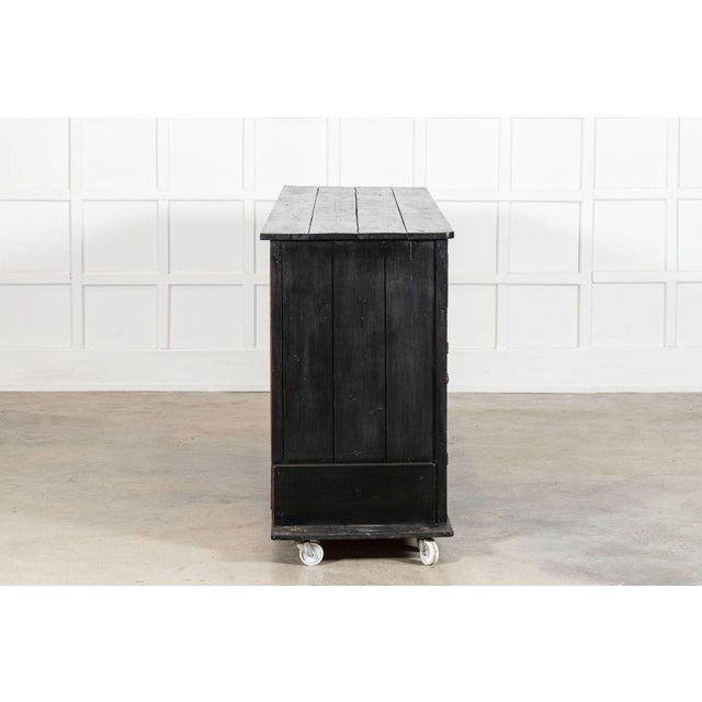 Brown Large 19th-Century English Country Pine Dresser For Sale - Image 8 of 18