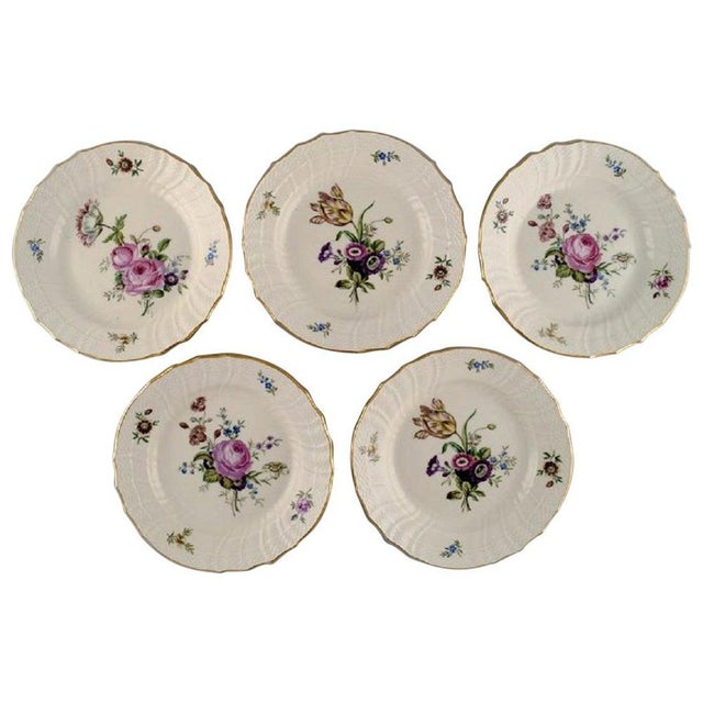 1950s Frijsenborg Lunch Plates in Hand-Painted Porcelain from Royal Copenhagen, 1950s, Set of 5 For Sale - Image 5 of 5