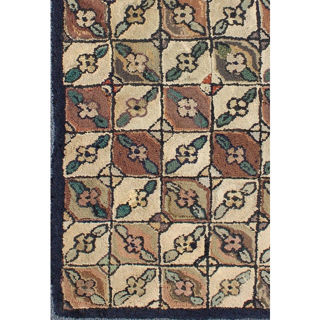Tribal Checkered and Leaf Design American Hooked Rug in Earth Tones 3'1" X 6'0" For Sale - Image 3 of 8