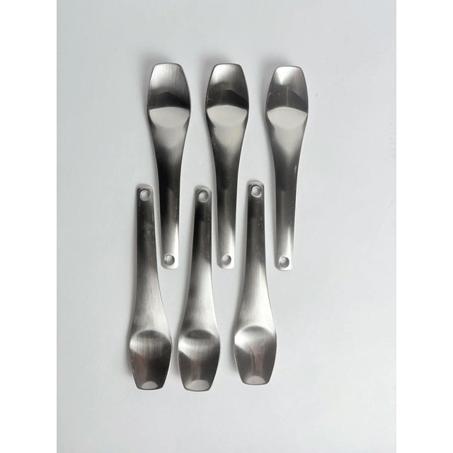 1980s Stainless Steel Flatware Set with Bistro Stand by Terence Conran, 1980s, Set of 25 For Sale - Image 5 of 9