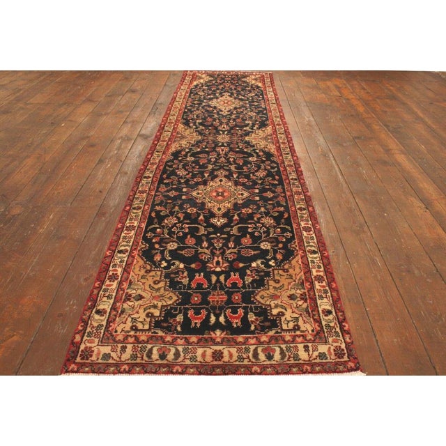 Middle Eastern Hand-Knotted Rug For Sale - Image 9 of 9