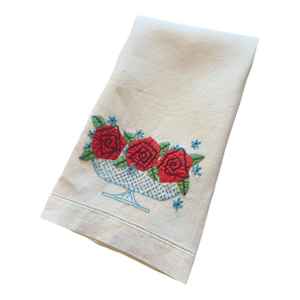 Vintage Linen Tea Towel Appliqué Stylized Roses 1930s Art Deco Graphic Embroidery