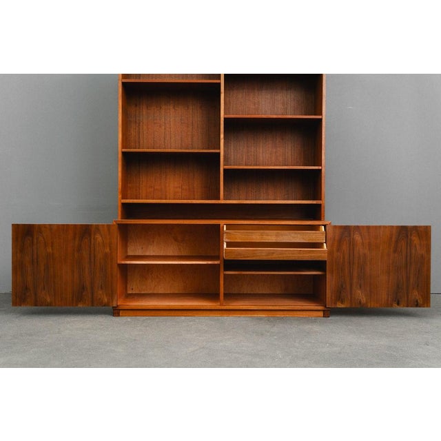 Mid-Century Bookcase in Teak and Pine For Sale - Image 16 of 18