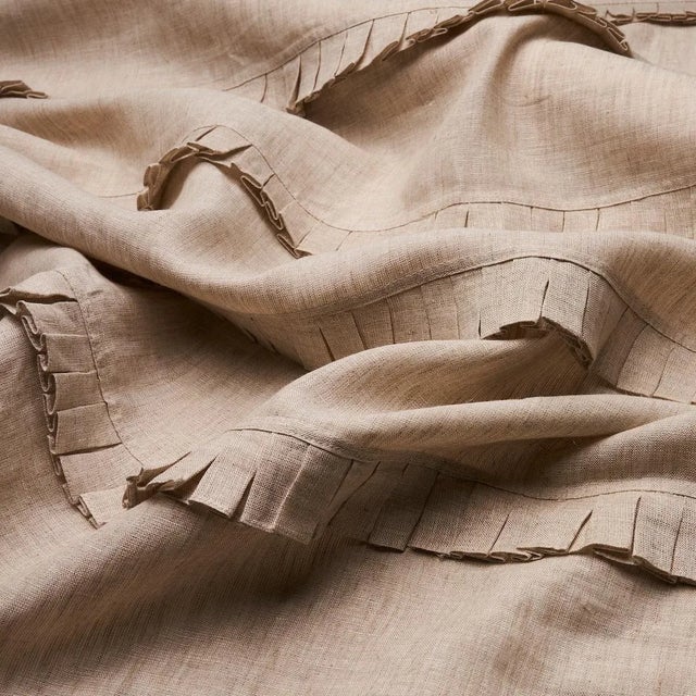 Contemporary Sample - Schumacher Dorothy Pleated Linen Fabric in Linen For Sale - Image 3 of 4