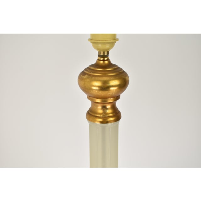 1950s Opaline Table Lamp by Cenedese Murano For Sale - Image 17 of 17