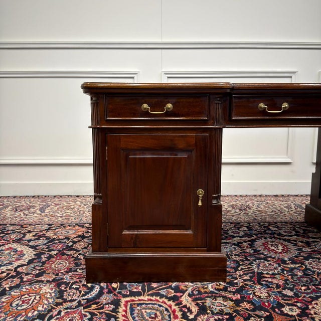 Classic English Desk Green Leather Inlay For Sale - Image 9 of 18